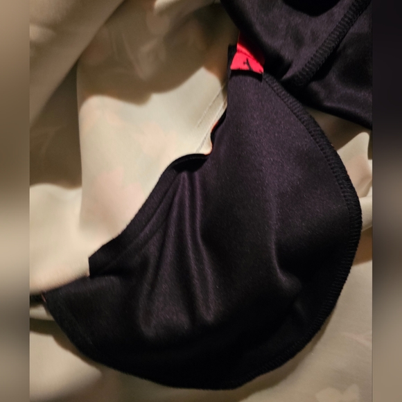 Vince Camuto Sleeveless Dress - Picture 6 of 7